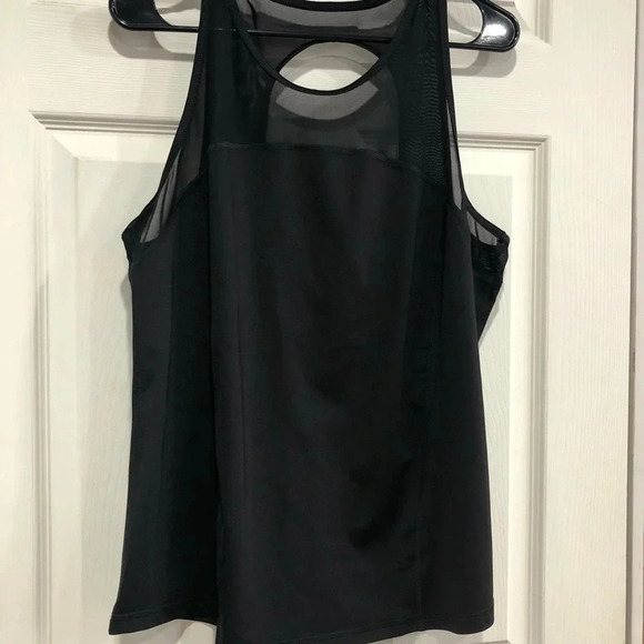 Fila Women's XL Oval Cutout Mesh Tank Womens Black Scoopneck Polyester NWT - Picture 1 of 4